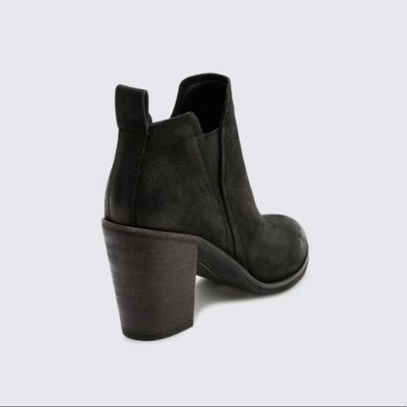 Distressed Nubuck Leather Pointy Toe Ankle Boots - Picture 3 of 4